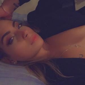 Meet your Posher, Petra